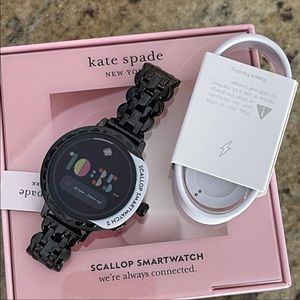 New kate spade ♠️ smartwatch bracelet